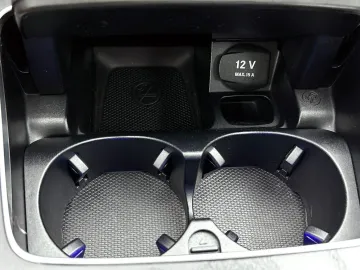 Car image 39