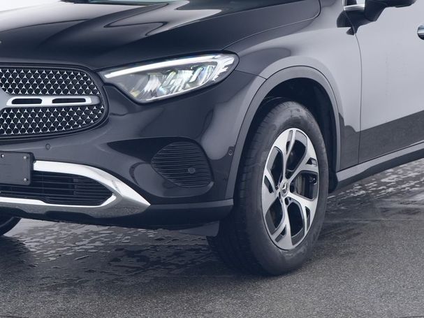 Mercedes-Benz GLC 300 e Avantgarde 230 kW image number 3