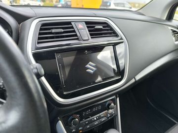 Car image 20