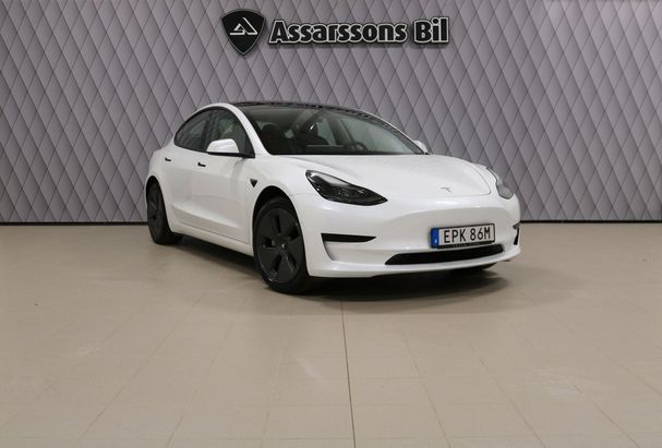 Tesla Model 3 60 Standard Range Plus 239 kW image number 1