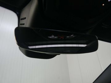 Car image 41