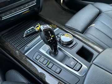 Car image 39