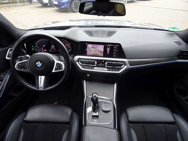 BMW 330 e M Sport 215 kW image number 10