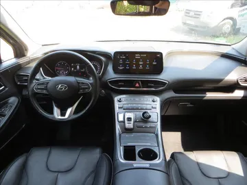 Car image 29