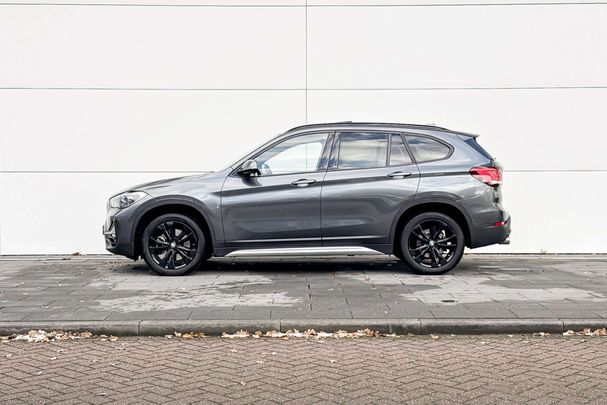 BMW X1 20i sDrive 131 kW image number 4