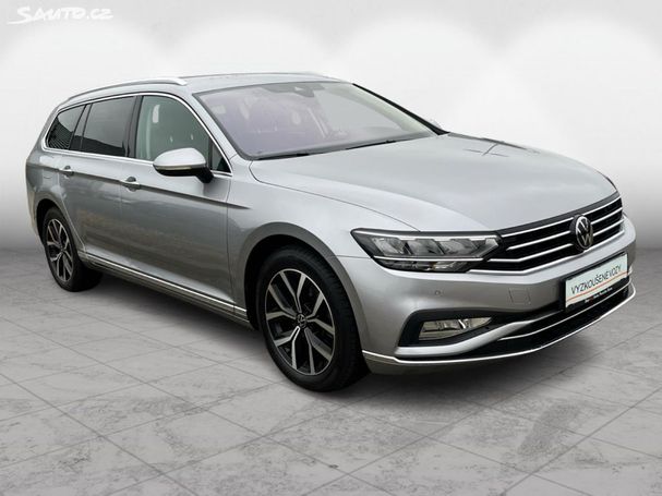 Volkswagen Passat Variant 2.0 TDI Elegance DSG 110 kW image number 9