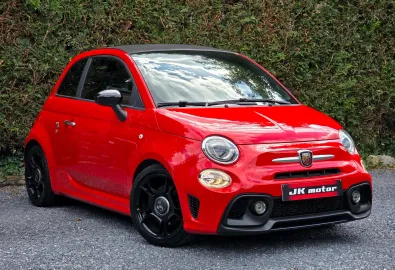 Car image 3