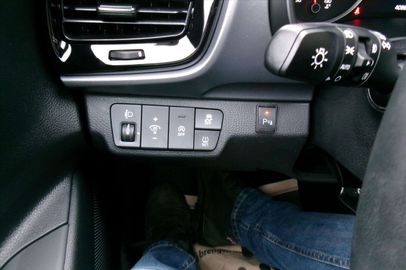 Car image 30