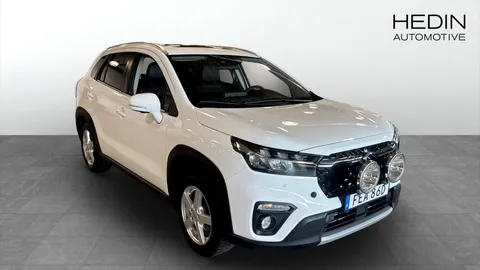 Car image 2