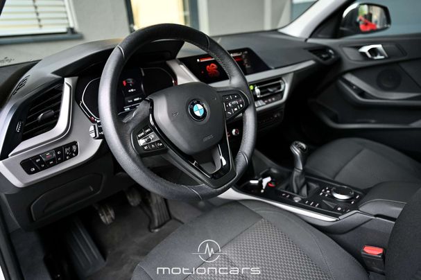 BMW 118d Advantage 110 kW image number 12