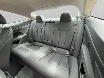 Car image 31