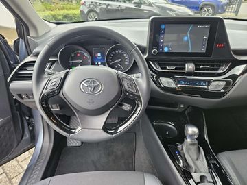 Car image 10