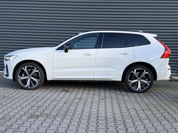 Volvo XC60 T6 Recharge AWD 250 kW image number 2