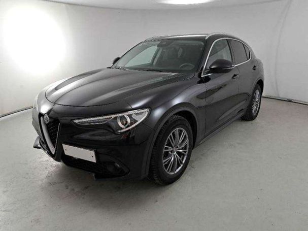 Alfa Romeo Stelvio 2.2 Diesel AT8 140 kW image number 1