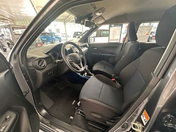 Car image 8