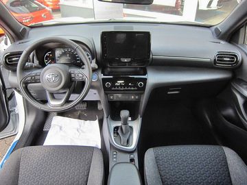 Car image 7