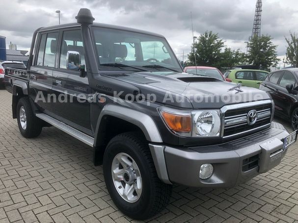 Toyota Land Cruiser 150 kW image number 3