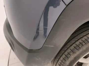 Car image 38