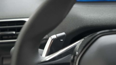 Car image 37