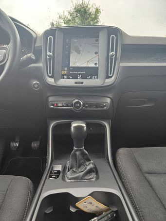 Volvo XC40 110 kW image number 11