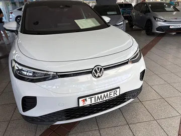 Car image 27