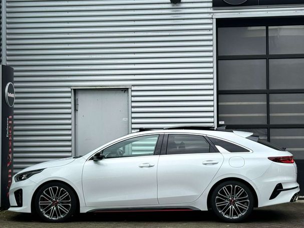 Kia ProCeed GT 151 kW image number 2