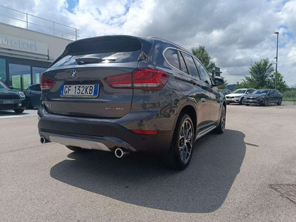 BMW X1 sDrive18d xLine 110 kW image number 8