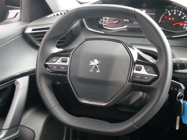 Peugeot 2008 1.2 PureTech 74 kW image number 6