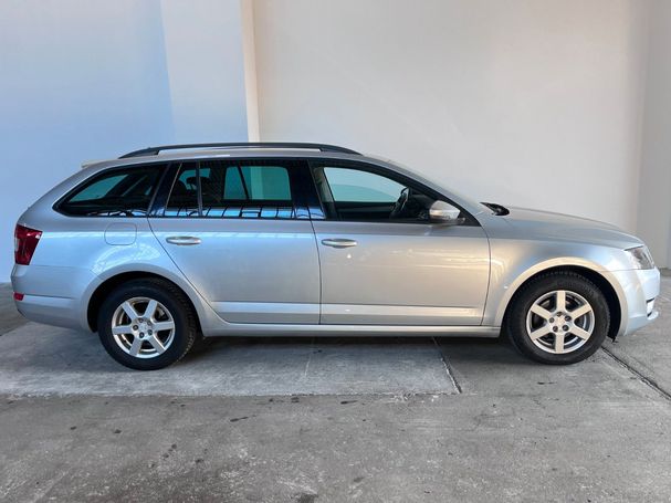 Skoda Octavia Combi 1.6 Ambition 77 kW image number 3