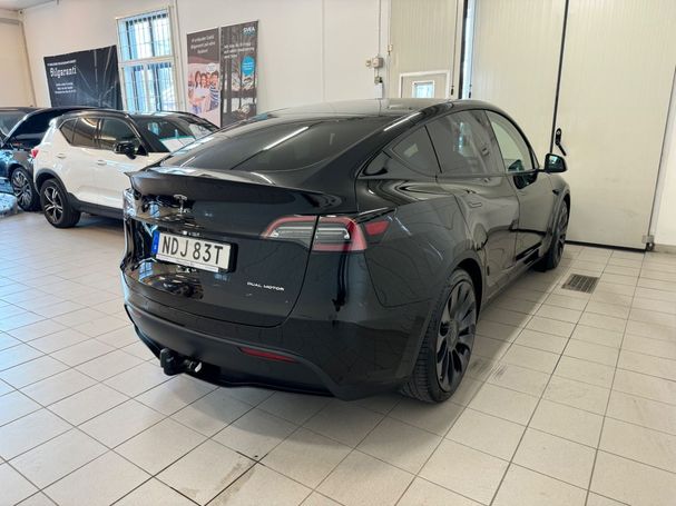 Tesla Model Y Performance AWD 393 kW image number 3