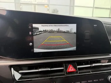 Car image 22