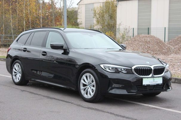 BMW 318d Touring 110 kW image number 2