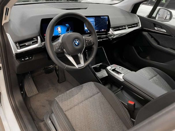 BMW 225e Active Tourer e xDrive 180 kW image number 9