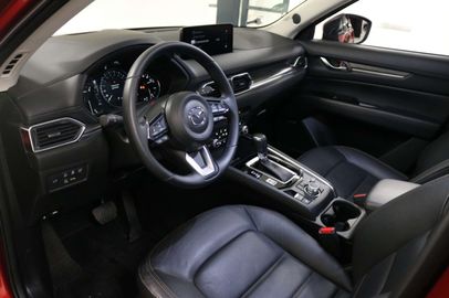 Car image 8