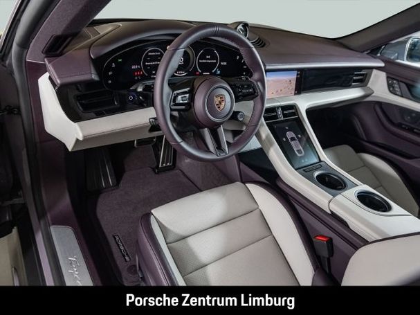 Porsche Taycan 320 kW image number 16