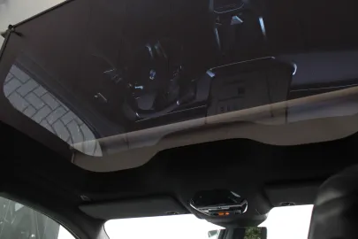Car image 41
