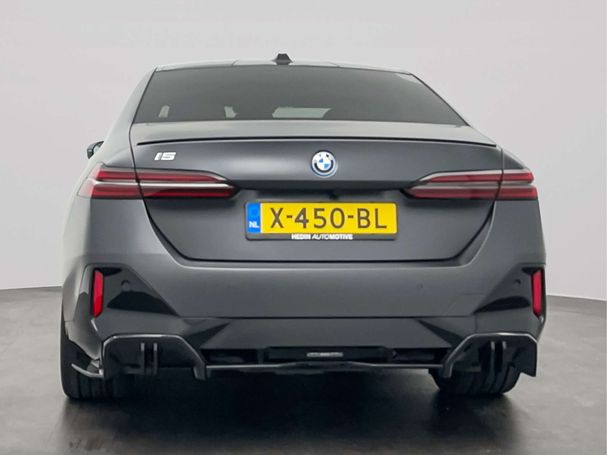 BMW i5 eDrive40 250 kW image number 4