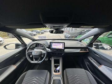 Car image 31