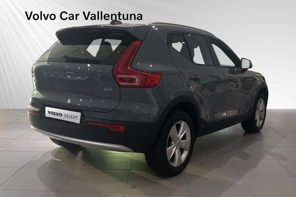 Volvo XC40 B4 Core 147 kW image number 2