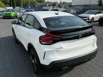 Car image 48
