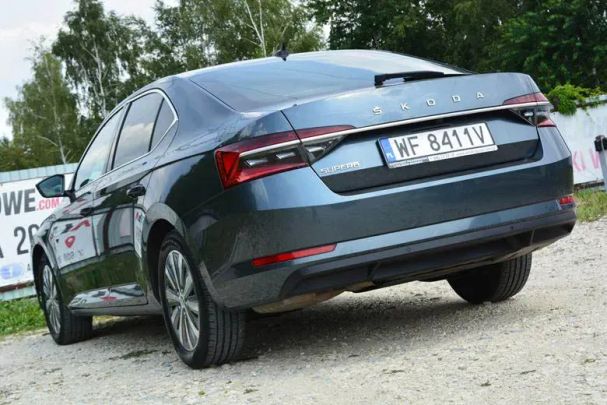 Skoda Superb 2.0 TDI Style DSG 147 kW image number 4