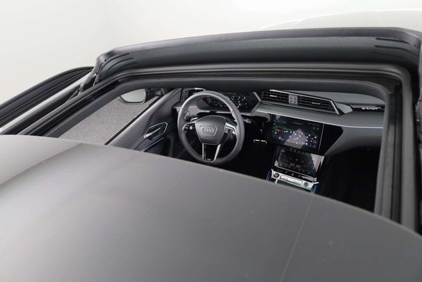 Audi SQ8 quattro e-tron 370 kW image number 8