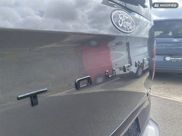 Car image 28