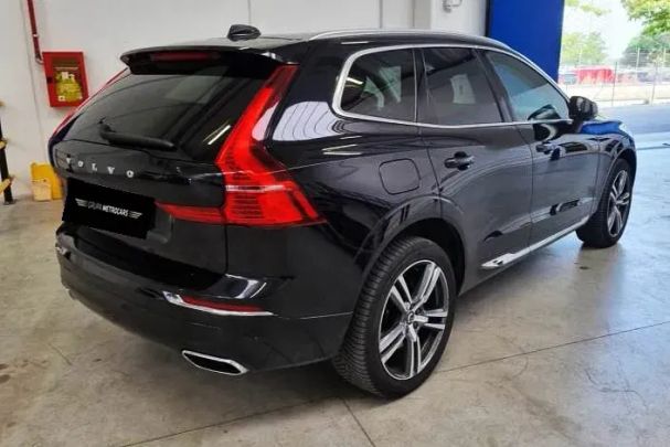 Volvo XC60 AWD B5 173 kW image number 2