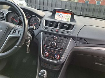 Car image 22