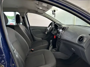 Car image 24