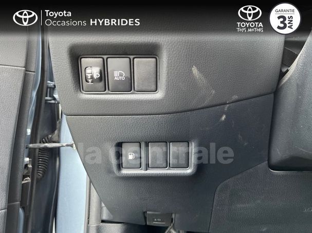 Toyota C-HR 1.8 Hybrid Dynamic 90 kW image number 8