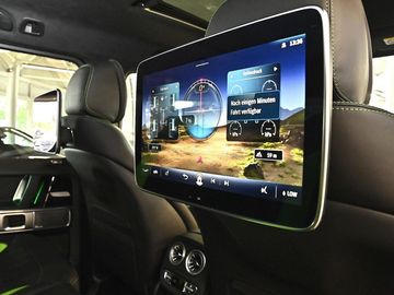 Car image 27