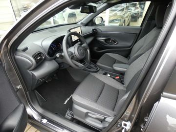 Car image 15