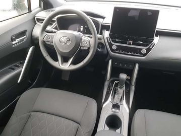 Car image 10